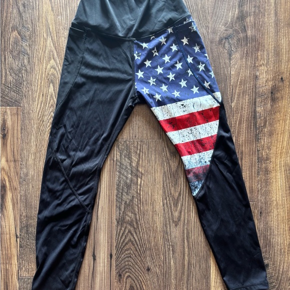 Born Primitive Black Leggings with American Flag Design - Picture 2 of 6